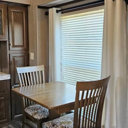 Tiny Home With Hammock Loft Bbq And Yard Phenix City Exterior photo